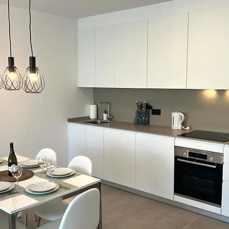 Atlantic - Three-bedroom Premium Lägenhet