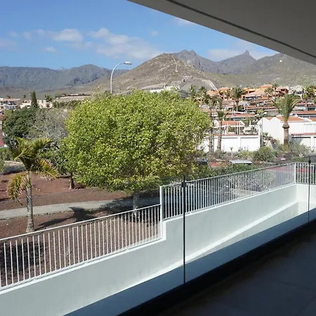 Atlantic - Three-bedroom Premium Lejlighed